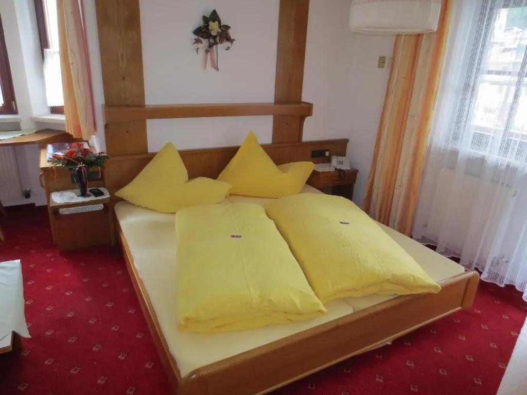 Hotel Alpenhaeusl Sölden 0*,  Austria