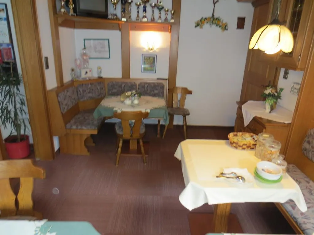 Hotel Alpenhaeusl Sölden Affittacamere