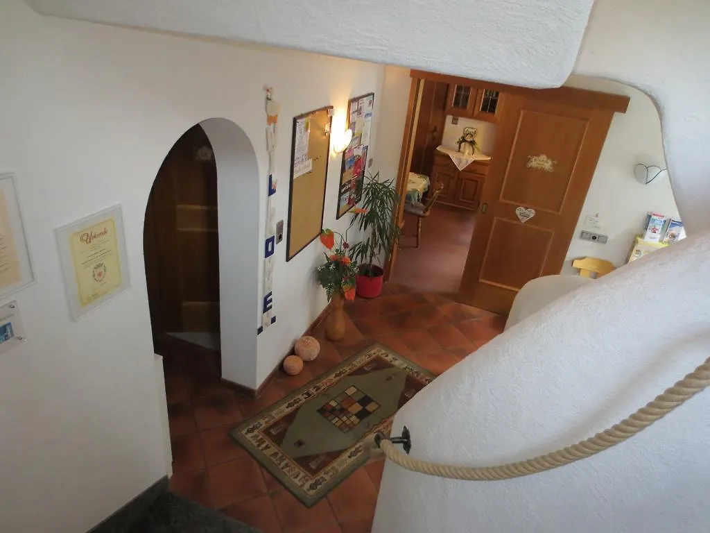 Hotel Alpenhaeusl Sölden Austria